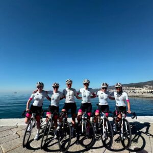 Přečtete si více ze článku Union Raiffeisen Radteam Tirol – tyrolská síla na Gracii